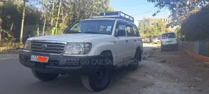 Toyota Land Cruiser 2007 White