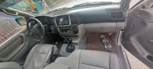 Toyota Land Cruiser 2007 White