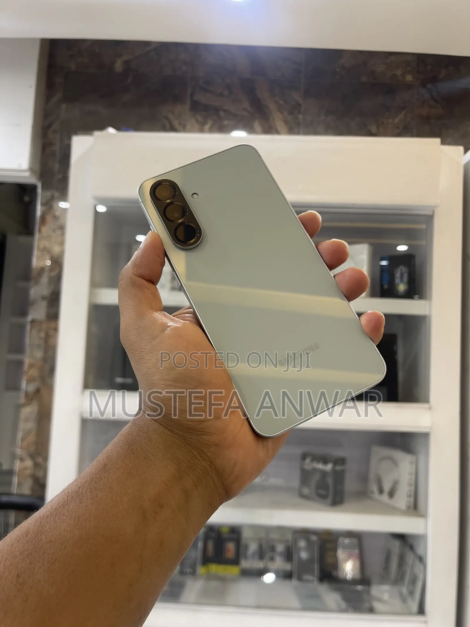 New Samsung Galaxy A56 256 GB