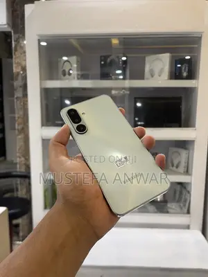 New Samsung Galaxy M36 5G 128 GB White
