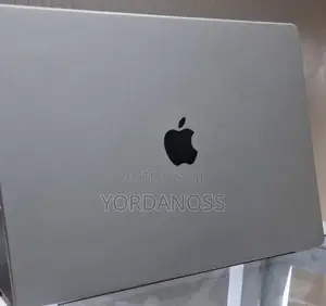 New Laptop Apple MacBook Pro 2021 M1 32GB Apple M1 Pro SSD 512GB