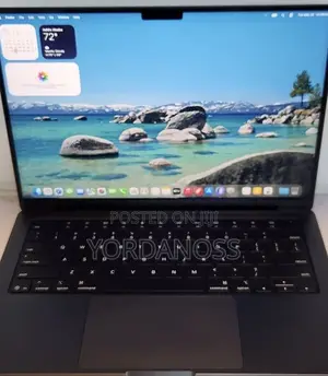 New Laptop Apple MacBook Pro 2025 M5 16GB Apple M5 SSD 1T