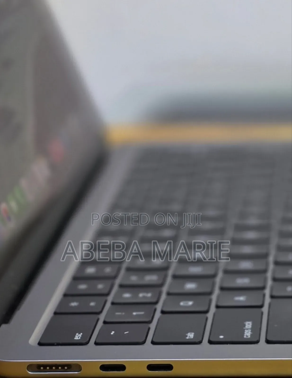 New Laptop Apple MacBook Air 2022 M2 8GB Apple M2 SSD 256GB