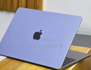New Laptop Apple MacBook Air 2022 M2 8GB Apple M2 SSD 256GB