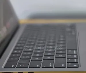 New Laptop Apple MacBook Air 2022 M2 8GB Apple M2 SSD 256GB