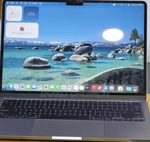 New Laptop Apple MacBook Air 2022 M2 8GB Apple M2 SSD 256GB