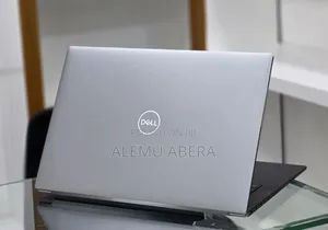 New Laptop Dell Precision 5550 16GB Intel Core i7 SSD 512GB