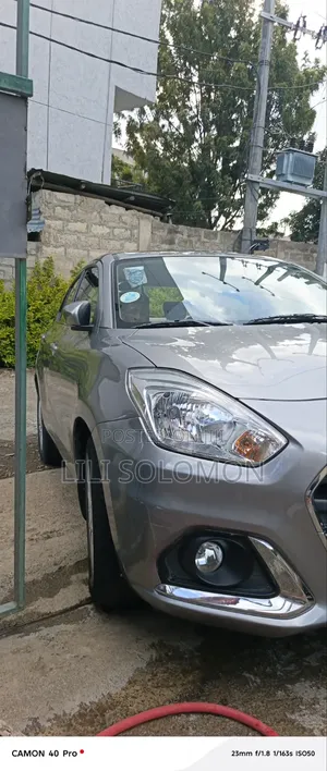 Suzuki Dzire 2022 Silver