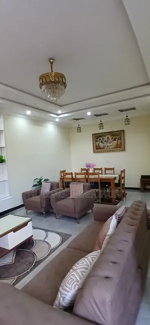 3bdrm House in Akaky Kaliti for sale