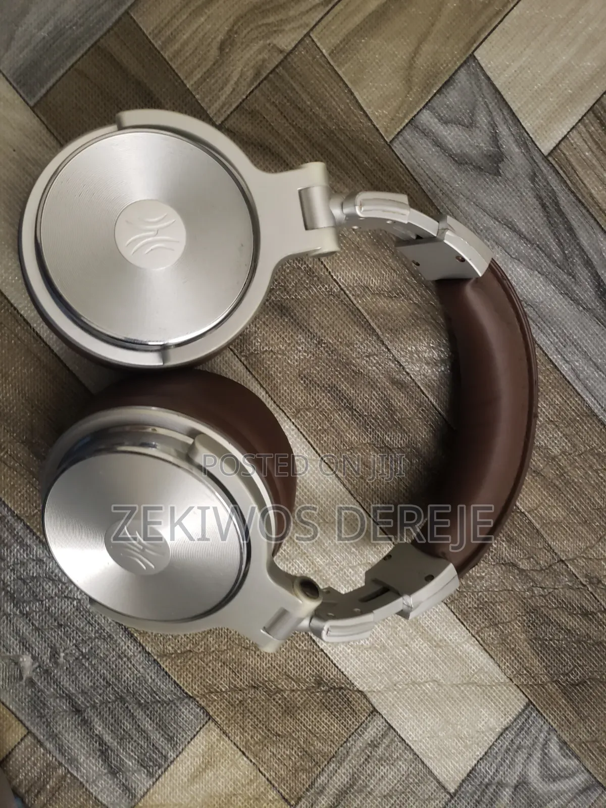 Apt-X Headphones