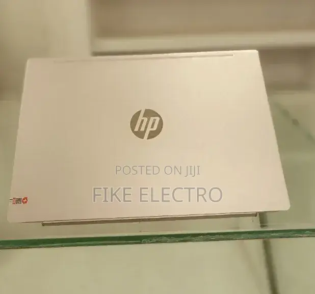 New Laptop HP Pavilion 15 8GB Intel Core i5 SSD 512GB