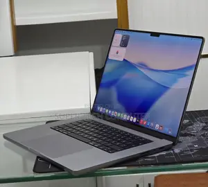 New Laptop Apple MacBook Pro 2021 M1 Max 64GB Apple M1 Max SSD 1T