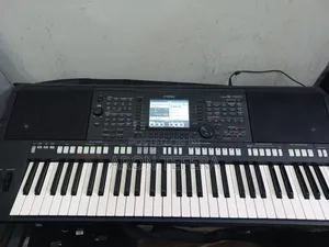 Yamaha 750 Keyboard (Used)
