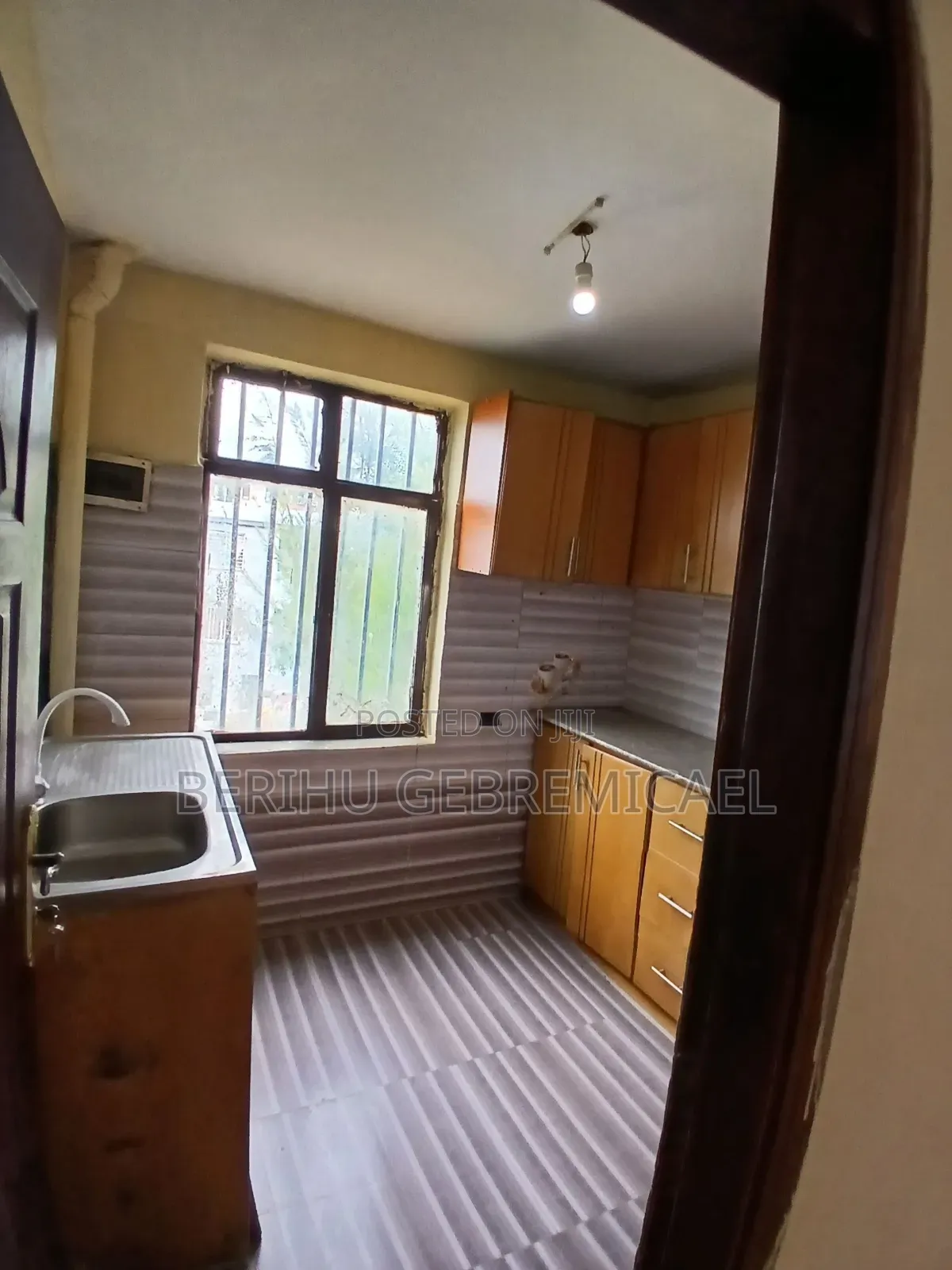 1bdrm Condo in አያት, Yeka for sale