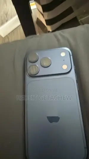 New Apple iPhone 17 Pro Max 256 GB Blue