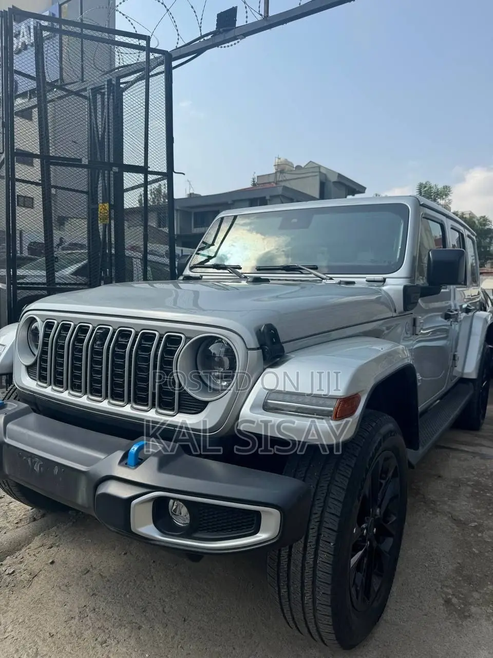 Jeep Wrangler 2023 Silver