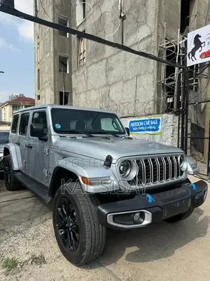 Jeep Wrangler 2023 Silver