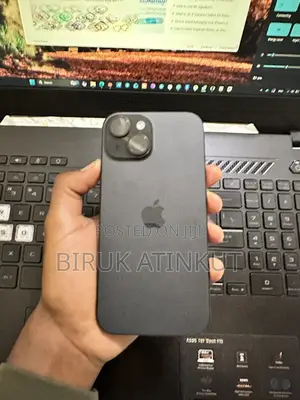 New Apple iPhone 15 128 GB Black