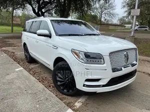 Lincoln Navigator 2020 White