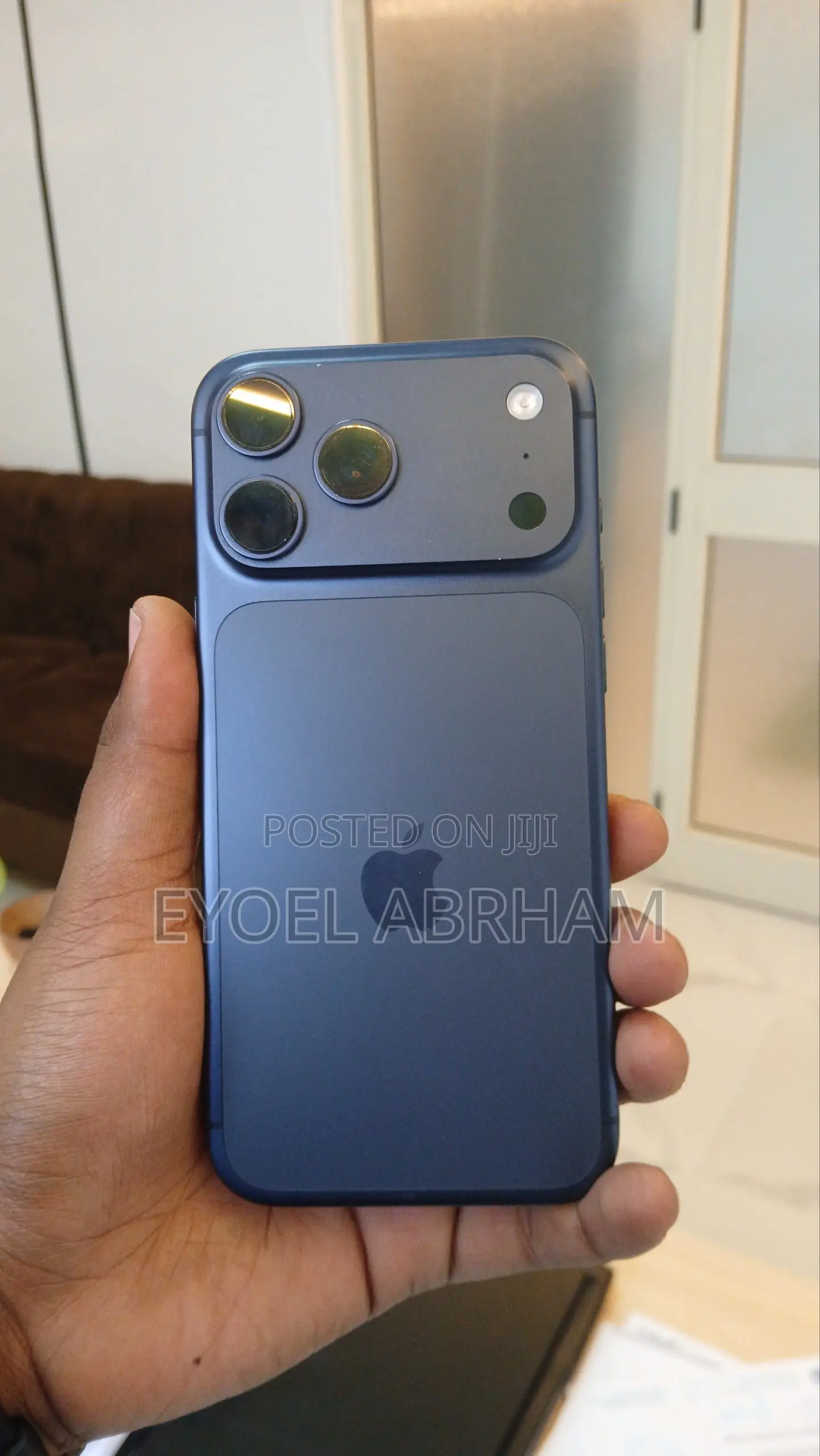 New Apple iPhone 17 Pro Max 256 GB Blue