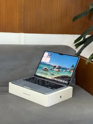 New Laptop Apple MacBook Air 2026 M5 16GB Apple M5 Max SSD 512GB