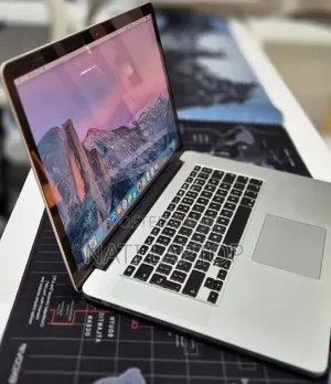 New Laptop Apple MacBook Pro 2015 16GB Intel Core i7 SSD 256GB