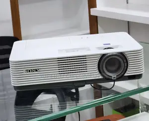 Sony VPL-Dx221 Projector, Brightness 2800, Hdmi, Vga Audio Jack Port
