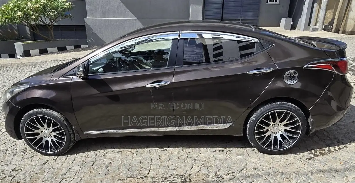 Hyundai Elantra 2014 Black