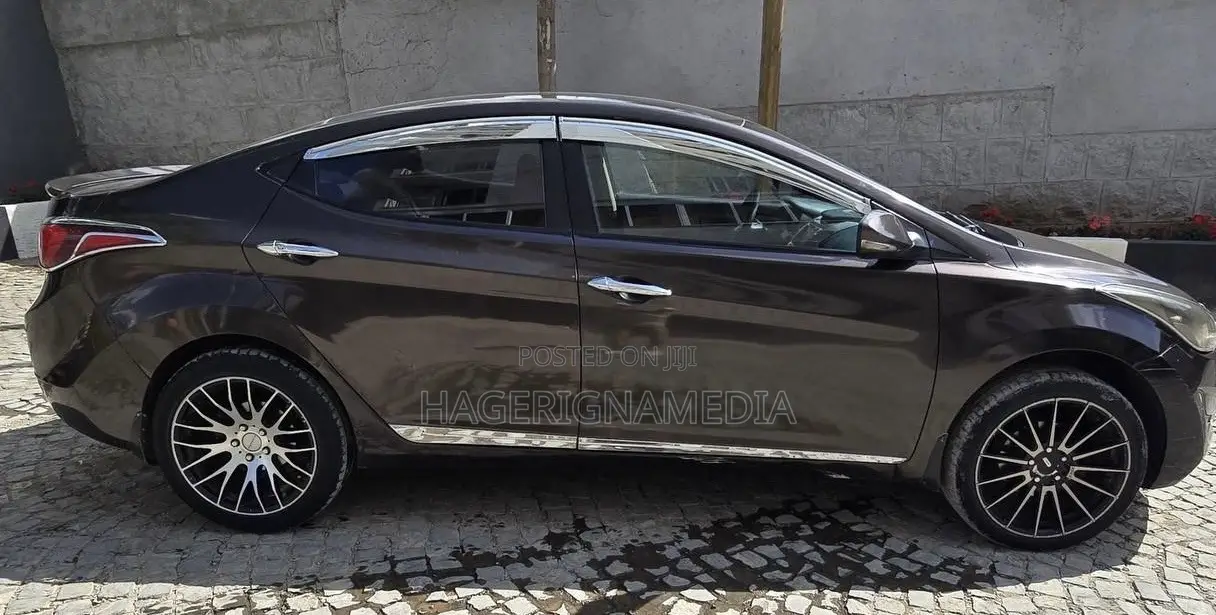 Hyundai Elantra 2014 Black