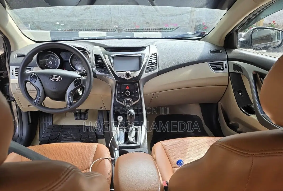 Hyundai Elantra 2014 Black
