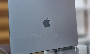 New Laptop Apple MacBook Pro 2021 M1 Max 32GB Apple M1 Pro SSD 512GB