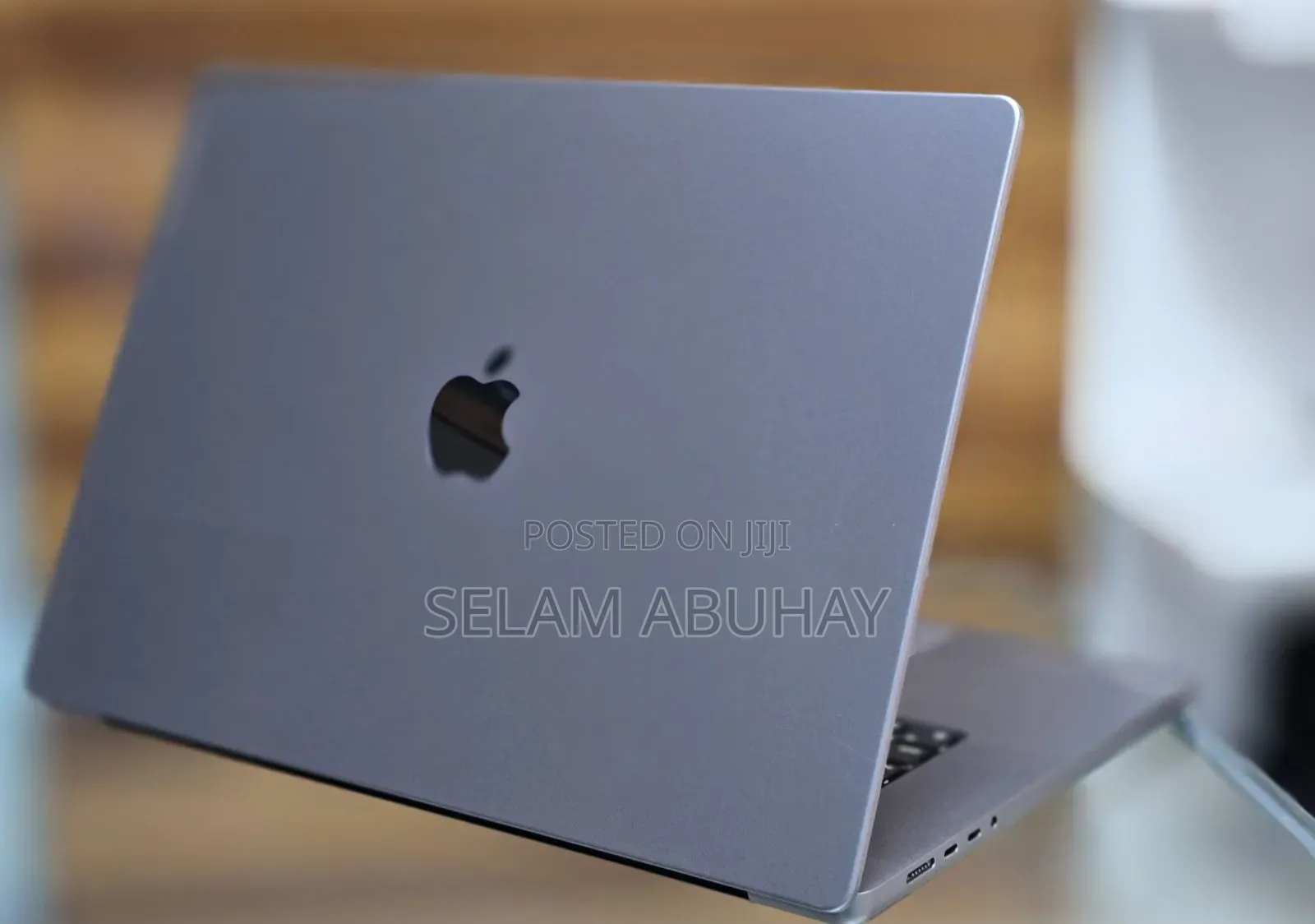 New Laptop Apple MacBook Pro 2021 M1 Max 32GB Apple M1 Pro SSD 512GB