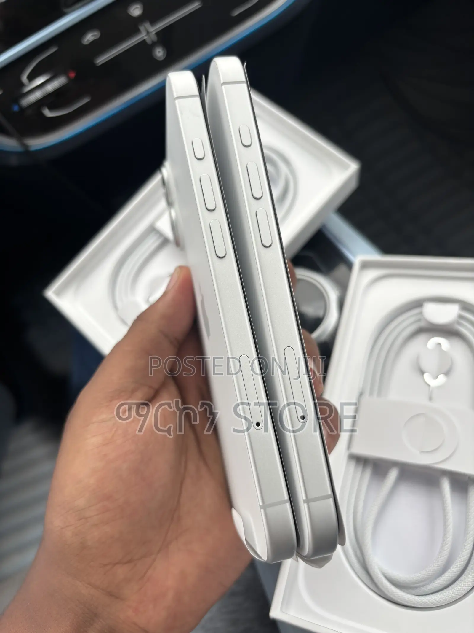 New Apple iPhone 17 256 GB White