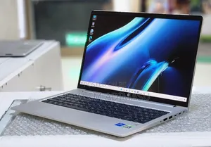 New Laptop HP ProBook 450 G9 16GB Intel Core i7 SSD 1T