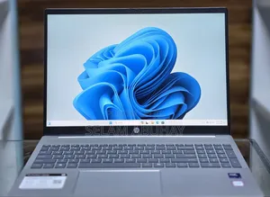 New Laptop HP Pavilion 15 8GB Intel Core Ultra 5 SSD 512GB
