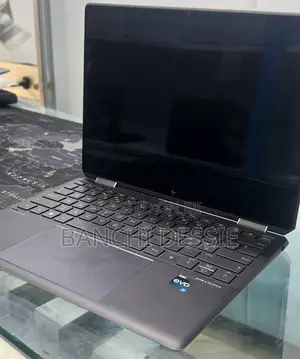 New Laptop HP Spectre 16GB Intel Core i7 SSD 1T
