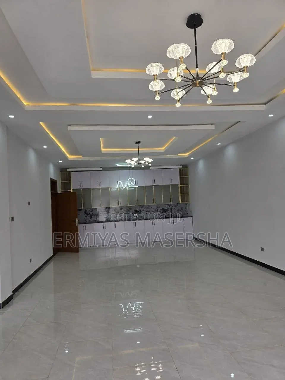 Furnished 8bdrm House in Yeka for sale