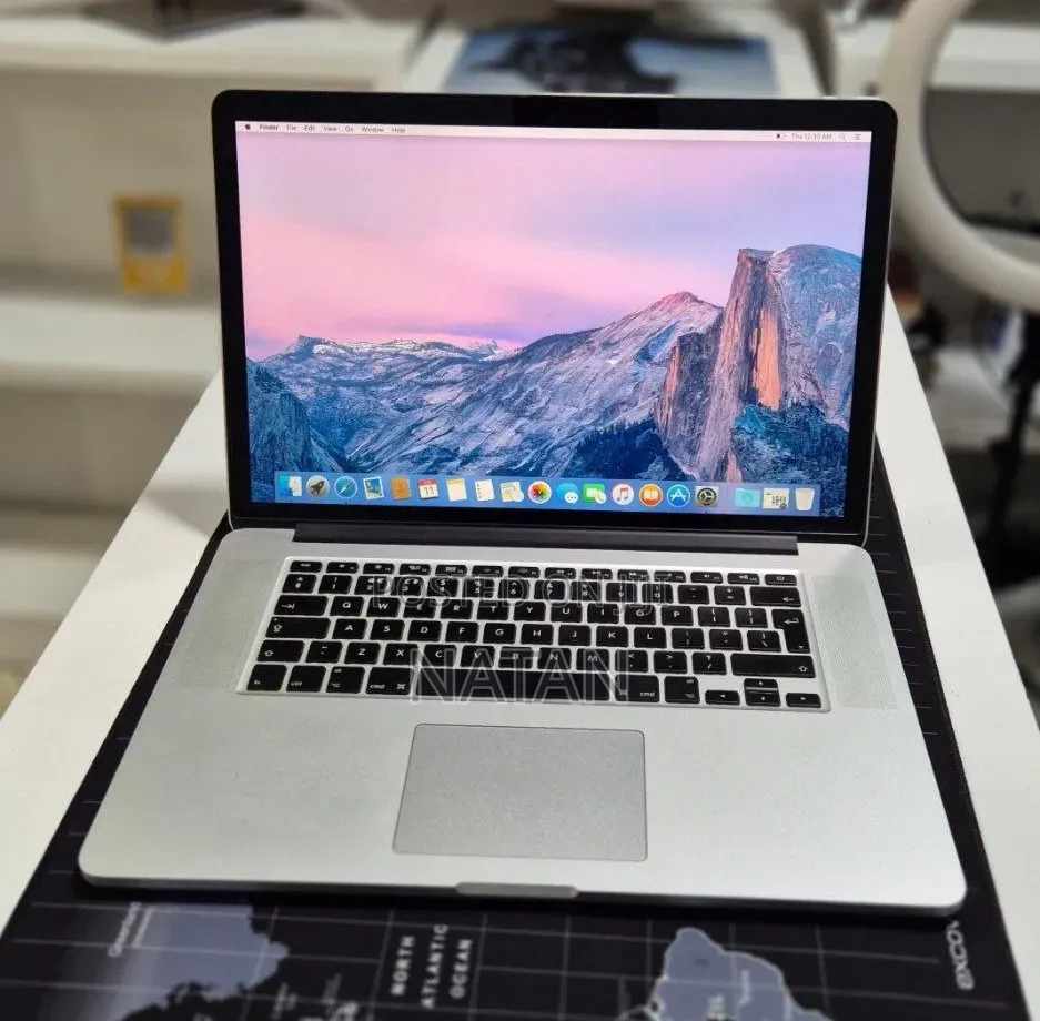 New Laptop Apple MacBook Pro 2015 16GB Intel Core i7 SSD 256GB