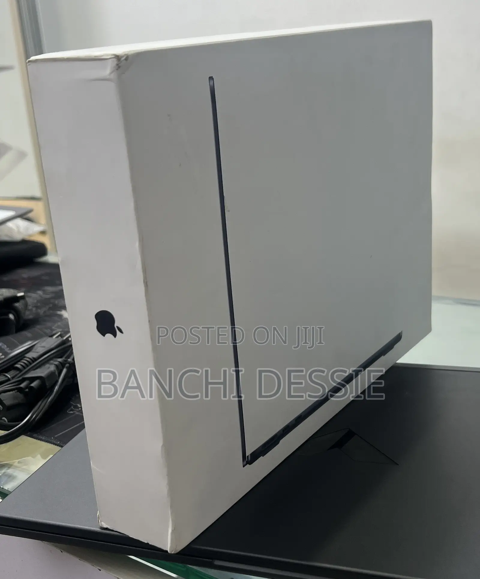 New Laptop Apple MacBook Air 2026 M5 16GB Apple M5 SSD 512GB