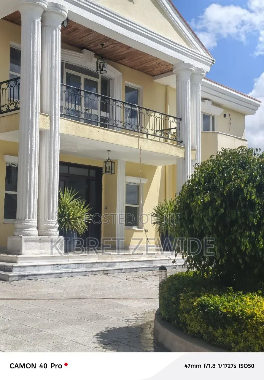 Furnished 6bdrm House in Kibert Zewdie, Yeka for sale