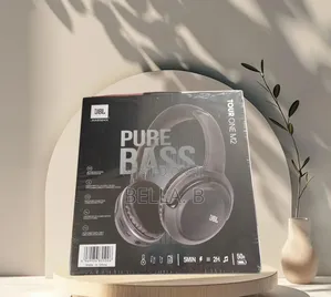 JBL Tour One M2 – Premium Sound Experience.