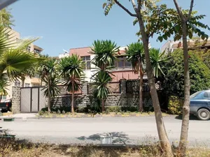 Furnished 6bdrm House in Yeka for sale