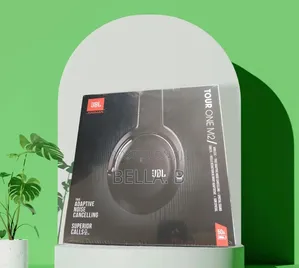 JBL Tour One M2 – Wireless Freedom