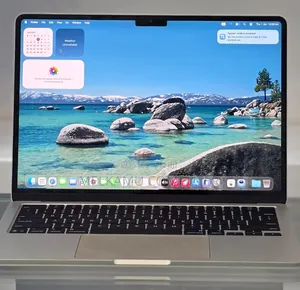 New Laptop Apple MacBook Air 2025 M4 16GB Apple M4 SSD 256GB