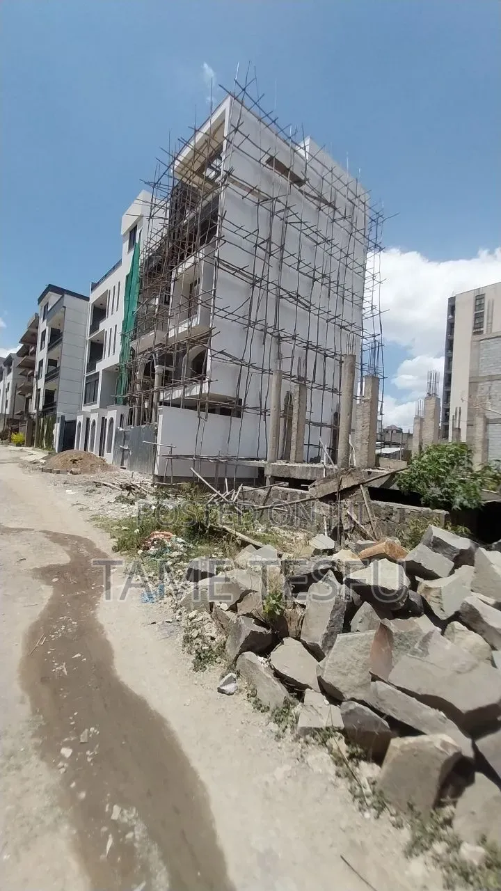1bdrm House in ሰሚት ኮፓዉንድ, Bole for sale