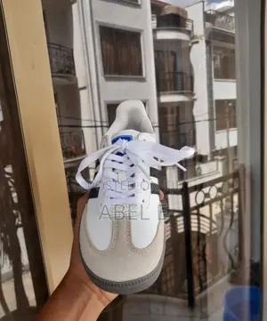 Samba Shoe