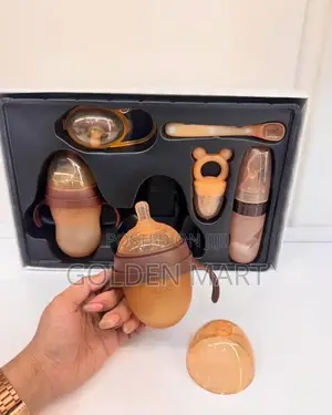 Premium 6-in-1 Silicone Baby Feeding Gift Set