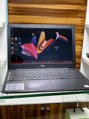 New Laptop Dell Inspiron 15 8GB Intel Core i7 SSD 256GB