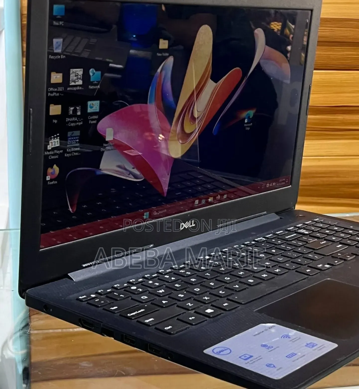 New Laptop Dell Inspiron 14 8GB Intel Core i7 SSD 256GB