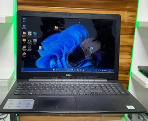 New Laptop Dell Inspiron 15 8GB Intel Core i7 SSD 256GB